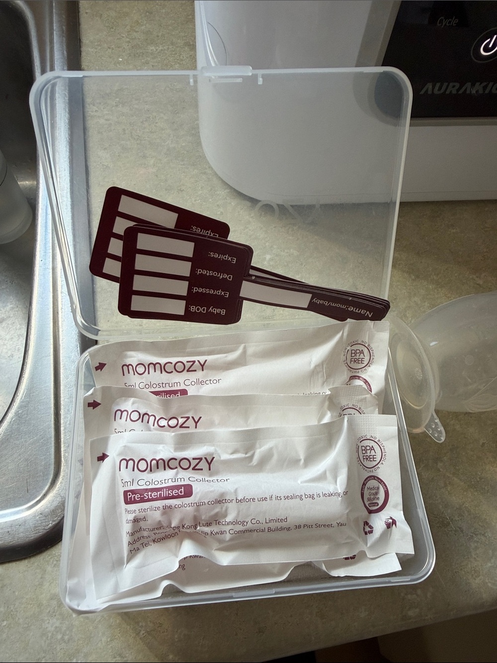 Momcozy White Colostrum Collector Starter Pack